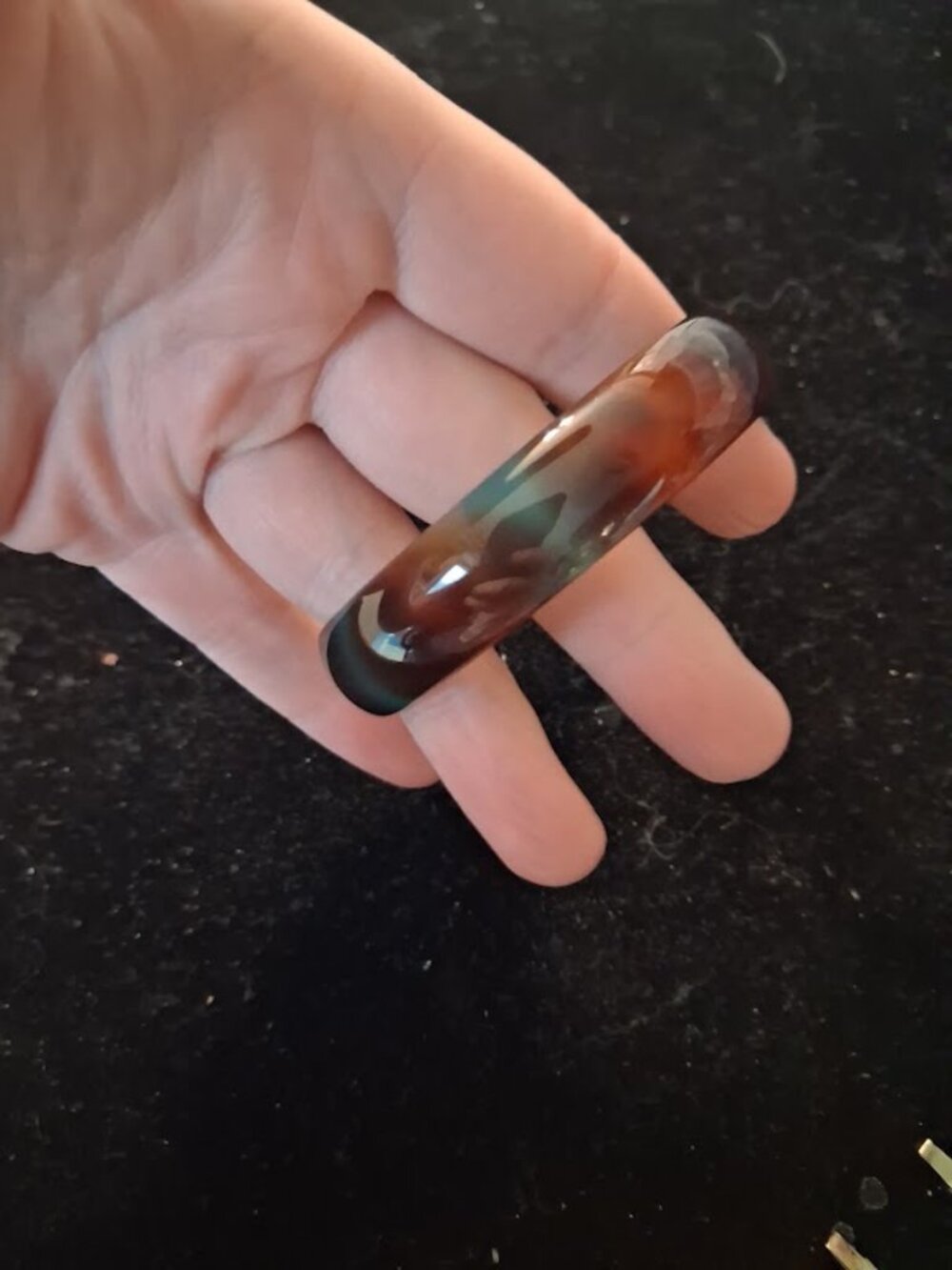Glass bangle bracelet